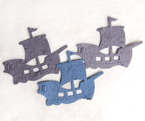 Recycled Ideas Favors plantable paper pirate ships